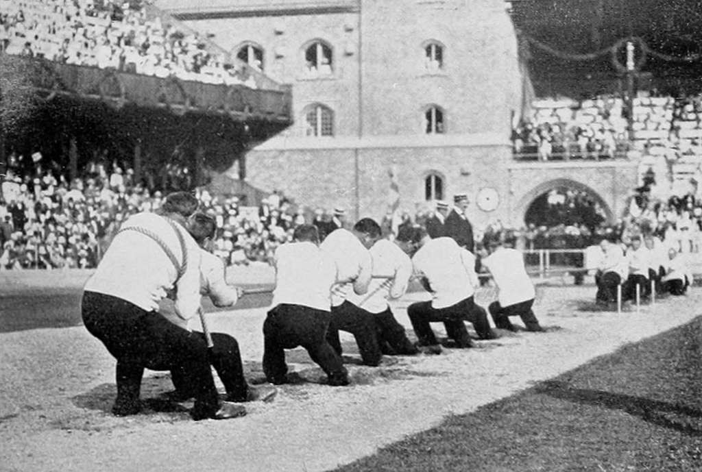 Great Britain vs Sweden Tug of War in Olympics, 1912