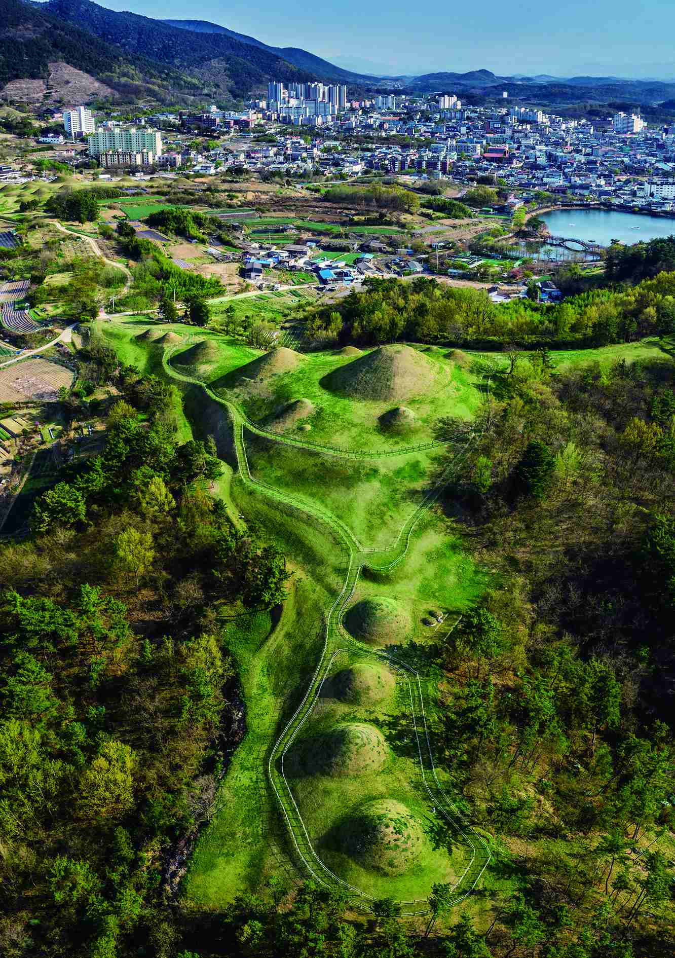 Bird's eye view of the Gyo-dong and Songhyeondong Tumuli